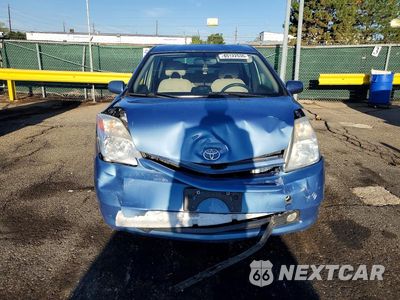 Piąte zdjęcie samochodu w środku: 2005 TOYOTA PRIUS BASE VIN:JTDKB20U953049950 - miniatura
