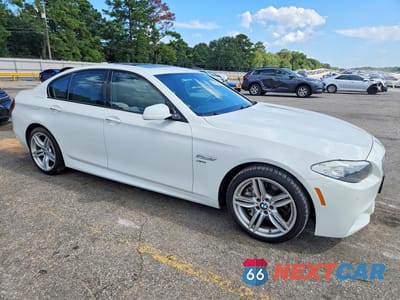 Czwarte zdjęcie samochodu z boku: 2011 BMW 550 XI VIN:WBAFU9C57BC786176 - miniatura