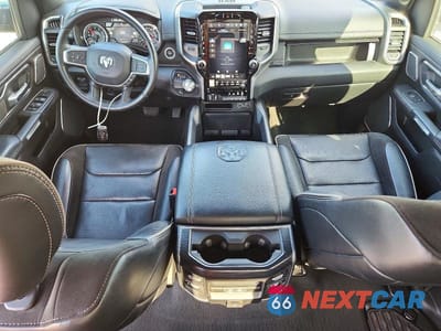 Zdjęcie 8 z 12 samochodu: 2023 RAM 1500 LARAMIE VIN:1C6RREJT9PN559974 - miniatura