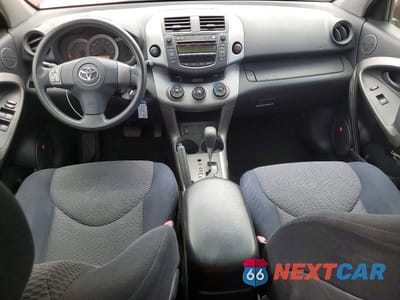 Zdjęcie 8 z 14 samochodu: 2006 TOYOTA RAV4 SPORT VIN:JTMBK32V065000069 - miniatura