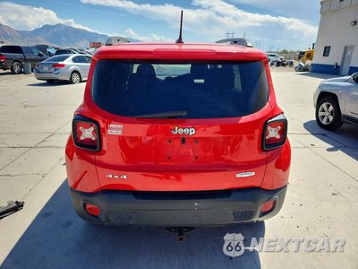Zdjęcie 6 z 12 samochodu: 2015 JEEP RENEGADE LATITUDE VIN:ZACCJBBT4FPB29827 - miniatura