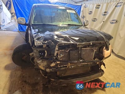 Piąte zdjęcie samochodu w środku: 2000 TOYOTA TUNDRA SR5 VIN:5TBBT4412YS059482 - miniatura