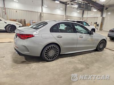 Trzecie zdjęcie samochodu z tyłu: 2025 MERCEDES-BENZ C 300 4MATIC VIN:W1KAF4HB9SR241091 - miniatura
