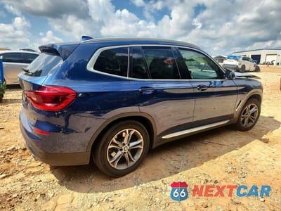 Trzecie zdjęcie samochodu z tyłu: 2021 BMW X3 SDRIVE30I VIN:5UXTY3C02M9E04990 - miniatura