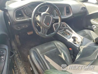 Zdjęcie 8 z 12 samochodu: 2016 DODGE CHALLENGER SXT VIN:2C3CDZAG0GH353057 - miniatura