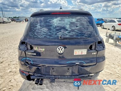 Zdjęcie 6 z 14 samochodu: 2017 VOLKSWAGEN TIGUAN S VIN:WVGAV7AXXHK013795 - miniatura