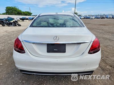 Zdjęcie 6 z 12 samochodu: 2019 MERCEDES-BENZ C 300 VIN:55SWF8DBXKU297137 - miniatura