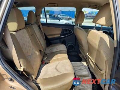 Zdjęcie 11 z 13 samochodu: 2011 TOYOTA RAV4 BASE VIN:2T3BF4DV2BW161890 - miniatura