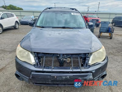 Piąte zdjęcie samochodu w środku: 2012 SUBARU FORESTER 2.5X PREMIUM VIN:JF2SHBDC6CH446663 - miniatura