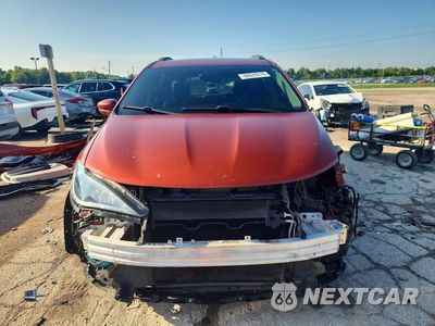 Piąte zdjęcie samochodu w środku: 2018 CHRYSLER PACIFICA TOURING L PLUS VIN:2C4RC1EG3JR271006 - miniatura