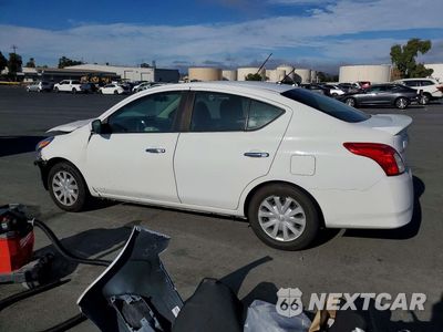 Drugie zdjęcie samochodu z przodu: 2019 NISSAN VERSA SV VIN:3N1CN7AP0KL877163 - miniatura