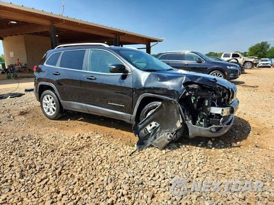 Czwarte zdjęcie samochodu z boku: 2016 JEEP CHEROKEE LATITUDE VIN:1C4PJLCB9GW230671 - miniatura