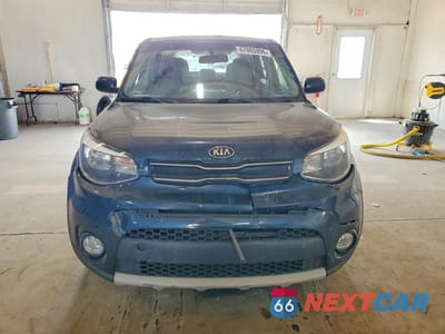 Piąte zdjęcie samochodu w środku: 2019 KIA SOUL + VIN:KNDJP3A59K7630914 - miniatura