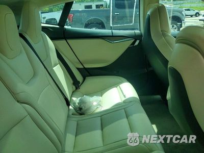 Zdjęcie 10 z 12 samochodu: 2018 TESLA MODEL S VIN:5YJSA1E21JF262358 - miniatura