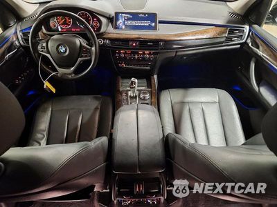 Zdjęcie 8 z 12 samochodu: 2016 BMW X5 XDR40E VIN:5UXKT0C5XG0S79327 - miniatura