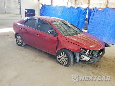 Czwarte zdjęcie samochodu z boku: 2010 KIA FORTE EX VIN:KNAFU4A27A5107229 - miniatura