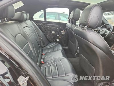 Zdjęcie 10 z 13 samochodu: 2017 MERCEDES-BENZ C 300 4MATIC VIN:55SWF4KB7HU198716 - miniatura