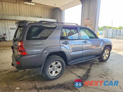 Trzecie zdjęcie samochodu z tyłu: 2005 TOYOTA 4RUNNER SR5 VIN:JTEBT14R158027159 - miniatura