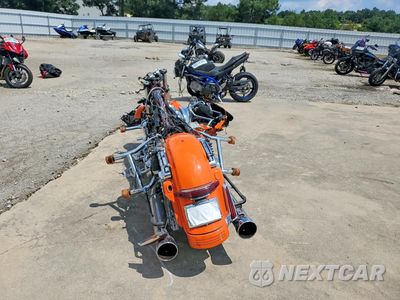 Czwarte zdjęcie samochodu z boku: 2018 HARLEY-DAVIDSON FLHX STREET GLIDE VIN:1HD1KBC17JB646011 - miniatura