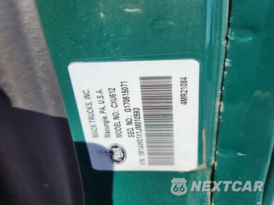 Zdjęcie 11 z 13 samochodu: 2018 MACK CXU612 SEMI TRUCK VIN:1M1AW01X1JM010593 - miniatura