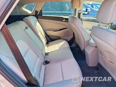 Zdjęcie 11 z 14 samochodu: 2018 HYUNDAI TUCSON SE VIN:KM8J2CA42JU759353 - miniatura