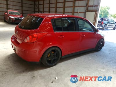 Trzecie zdjęcie samochodu z tyłu: 2011 NISSAN VERSA 1.8 S VIN:3N1BC1CP6BL505502 - miniatura