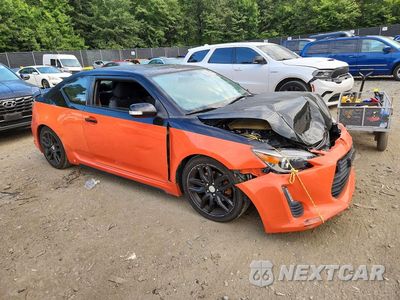 Czwarte zdjęcie samochodu z boku: 2015 SCION TC RELEASE SERIES 9.0 VIN:JTKJF5C77FJ006950 - miniatura