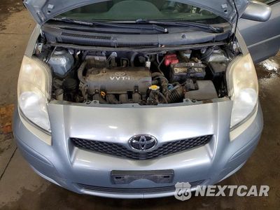Zdjęcie 11 z 12 samochodu: 2010 TOYOTA YARIS VIN:JTDKT9K39A5297592 - miniatura