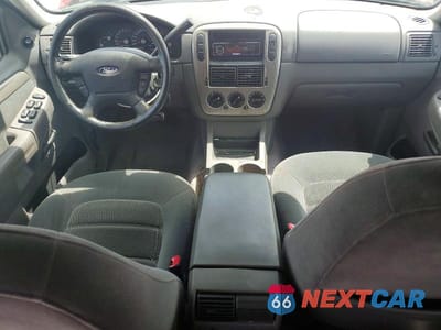 Zdjęcie 8 z 14 samochodu: 2003 FORD EXPLORER XLT VIN:1FMZU63K93UC66184 - miniatura