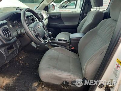 Zdjęcie 7 z 12 samochodu: 2016 TOYOTA TACOMA SR VIN:5TFRX5GN1GX064115 - miniatura