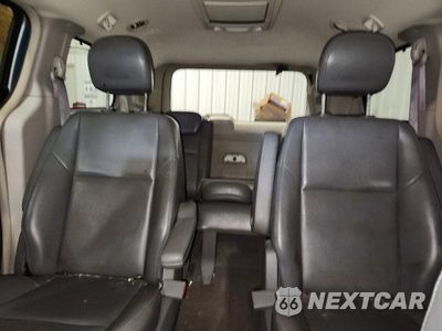 Zdjęcie 10 z 13 samochodu: 2010 VOLKSWAGEN ROUTAN SE VIN:2V4RW3D18AR236967 - miniatura