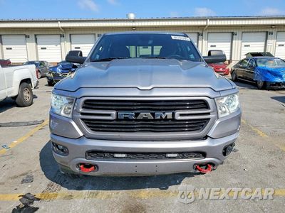 Piąte zdjęcie samochodu w środku: 2020 RAM 1500 BIG HORN/LONE STAR VIN:1C6SRFFT0LN171803 - miniatura