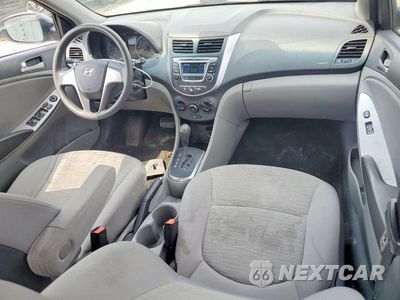 Zdjęcie 8 z 12 samochodu: 2017 HYUNDAI ACCENT SE VIN:KMHCT4AE0HU224567 - miniatura