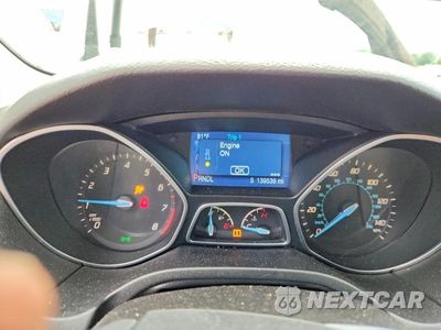 Zdjęcie 9 z 12 samochodu: 2014 FORD FOCUS SE VIN:1FADP3K25EL317054 - miniatura