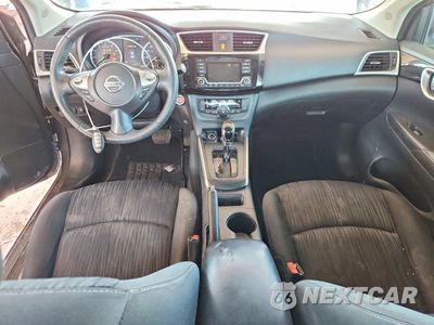 Zdjęcie 8 z 13 samochodu: 2018 NISSAN SENTRA SV VIN:3N1AB7AP8JY204882 - miniatura