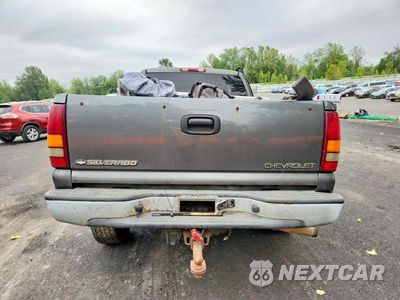 Zdjęcie 6 z 12 samochodu: 2001 CHEVROLET SILVERADO K1500 VIN:1GCEK19T81E201328 - miniatura
