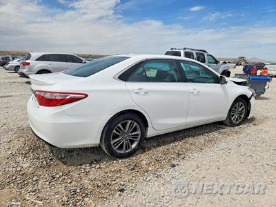 Trzecie zdjęcie samochodu z tyłu: 2017 TOYOTA CAMRY SE VIN:4T1BF1FK1HU652812 - miniatura