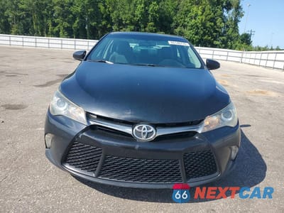 Piąte zdjęcie samochodu w środku: 2015 TOYOTA CAMRY SE VIN:4T1BF1FK9FU001568 - miniatura