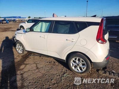 Drugie zdjęcie samochodu z przodu: 2020 KIA SOUL S VIN:KNDJ23AU8L7059729 - miniatura