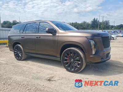 Czwarte zdjęcie samochodu z boku: 2025 CADILLAC ESCALADE V VIN:1GYS9HR93SR158842 - miniatura