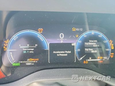 Zdjęcie 9 z 13 samochodu: 2026 TOYOTA SIENNA PLATINUM 7-PASSENGER VIN:5TDESKFC7TS254044 - miniatura