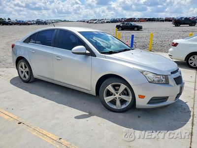 Czwarte zdjęcie samochodu z boku: 2014 CHEVROLET CRUZE LT VIN:1G1PE5SB4E7308761 - miniatura