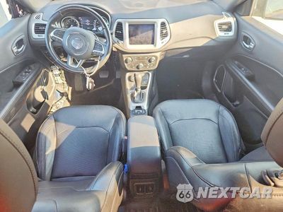 Zdjęcie 8 z 12 samochodu: 2020 JEEP COMPASS LIMITED VIN:3C4NJDCB7LT216295 - miniatura