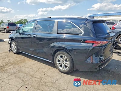 Drugie zdjęcie samochodu z przodu: 2024 TOYOTA SIENNA PLATINUM 7-PASSENGER VIN:5TDESKFC0RS124003 - miniatura