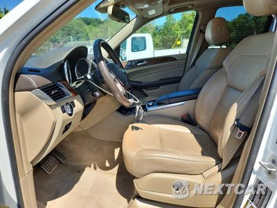 Zdjęcie 7 z 14 samochodu: 2015 MERCEDES-BENZ ML 400 4MATIC VIN:4JGDA5GB4FA515570 - miniatura