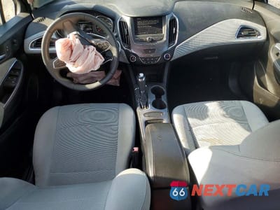 Zdjęcie 8 z 13 samochodu: 2019 CHEVROLET CRUZE LT VIN:3G1BE6SM0KS597653 - miniatura