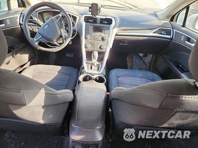 Zdjęcie 8 z 12 samochodu: 2016 FORD FUSION SE VIN:3FA6P0H7XGR158188 - miniatura