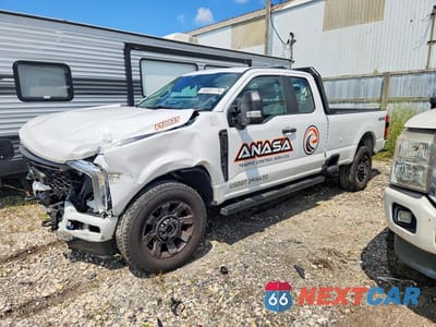 2025 FORD F350 SUPER DUTY 1FT8X3BN5SED19456 - główne zdjęcie licytacji z USA - miniatura