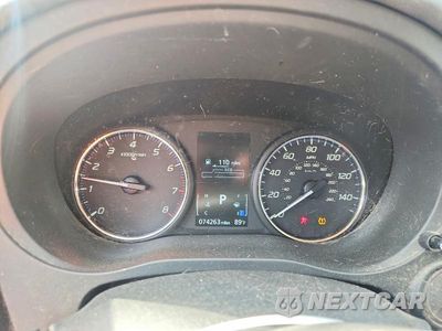 Zdjęcie 9 z 13 samochodu: 2018 MITSUBISHI OUTLANDER ES VIN:JA4AD2A34JZ049755 - miniatura