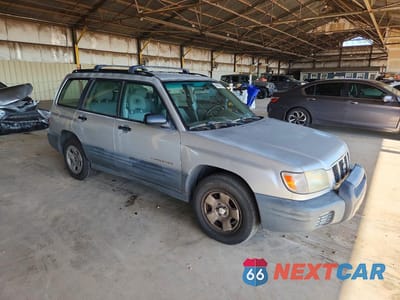 Czwarte zdjęcie samochodu z boku: 2002 SUBARU FORESTER L VIN:JF1SF635X2H751845 - miniatura